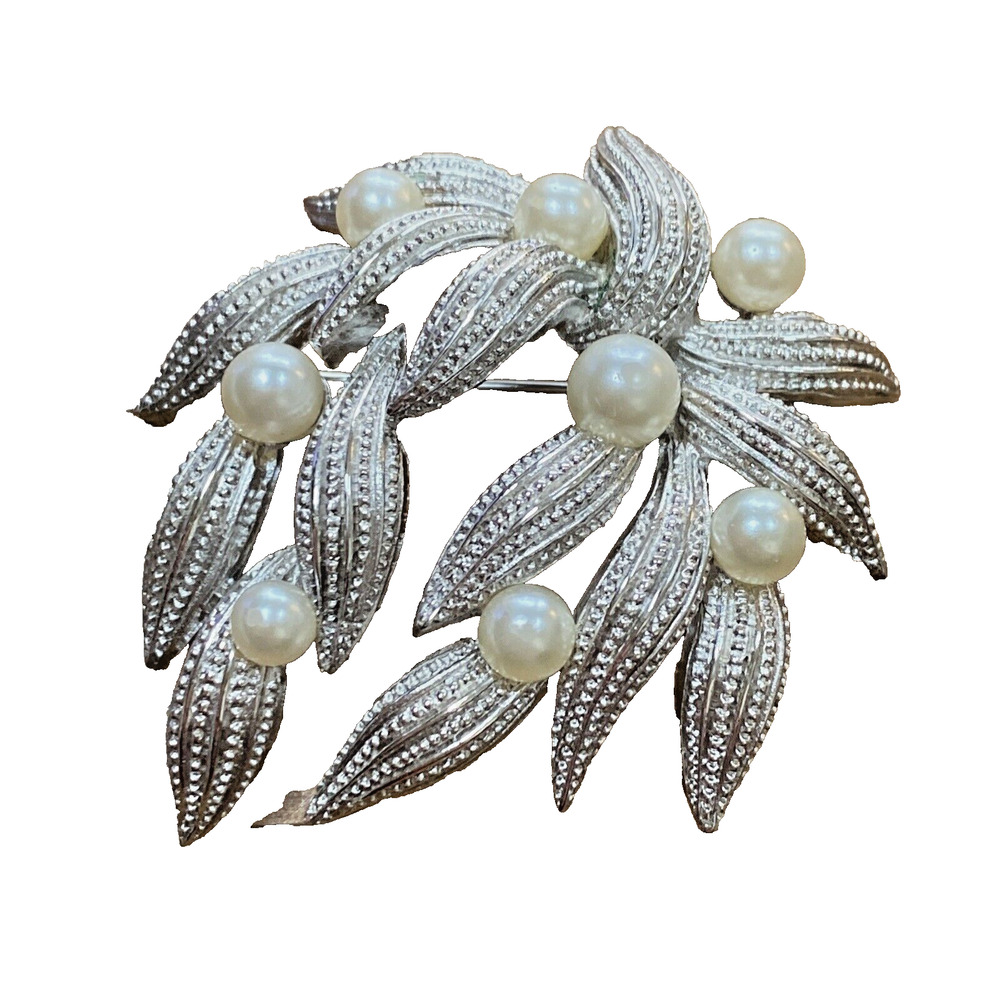 Vintage Crown Trifari Textured Silver Tone Faux Pearl Large Spray Brooch Pin